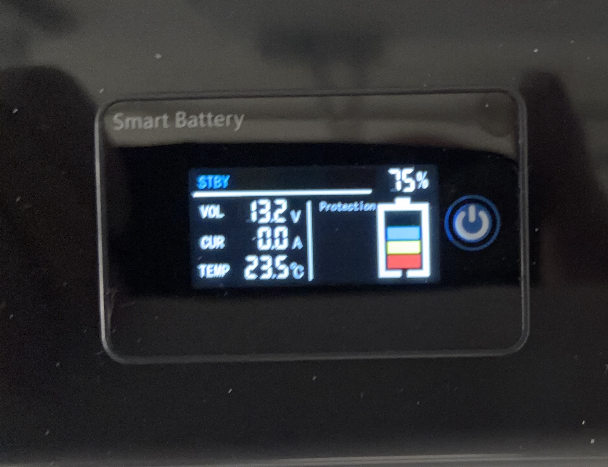 Lithium Batterie LiFePO4 12V 100Ah mit Display & Bluetooth – Bild 4